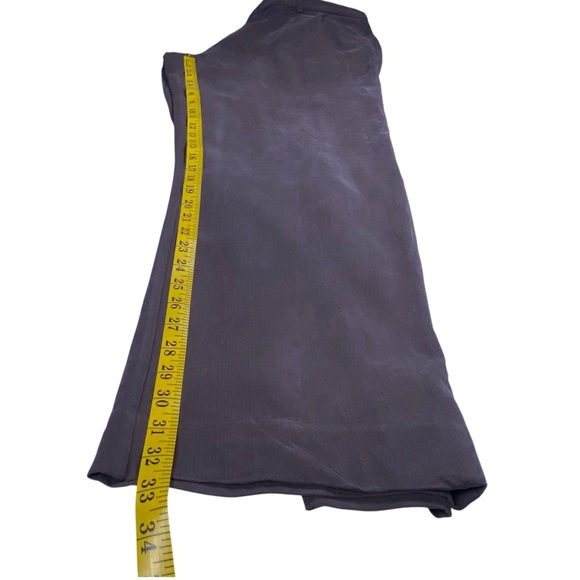 Tommy Bahama Men's Dark Brown Silk Blend Pants, 40 x 34 - Picture 10 of 15